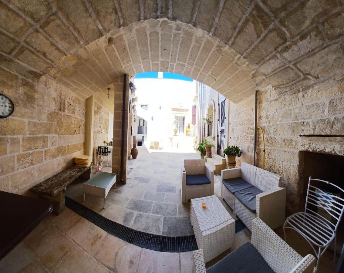 Palazzo Mellacqua Castiglione d'Otranto Extérieur photo