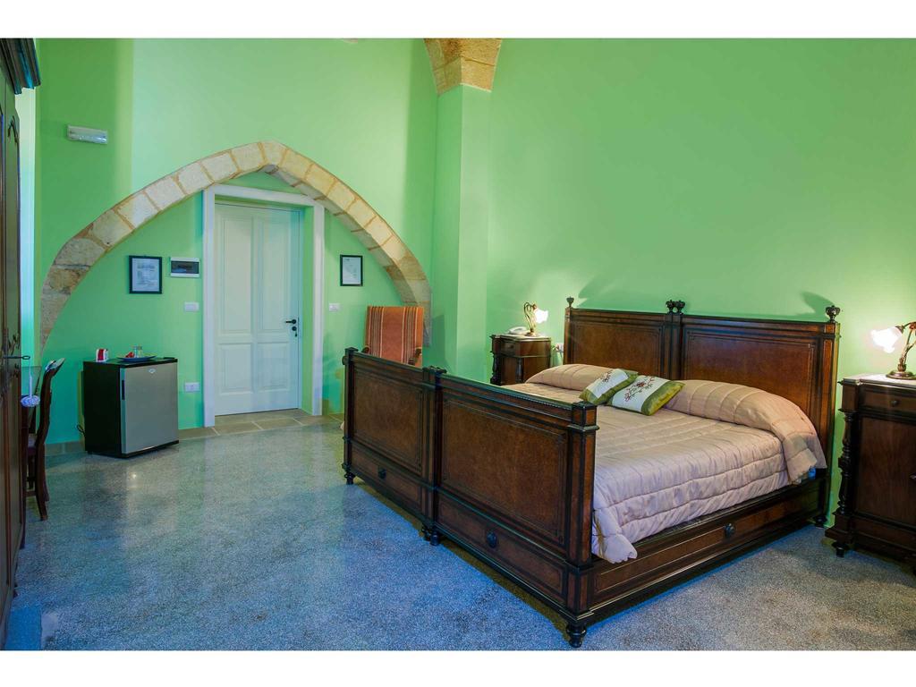 Palazzo Mellacqua Castiglione d'Otranto Extérieur photo