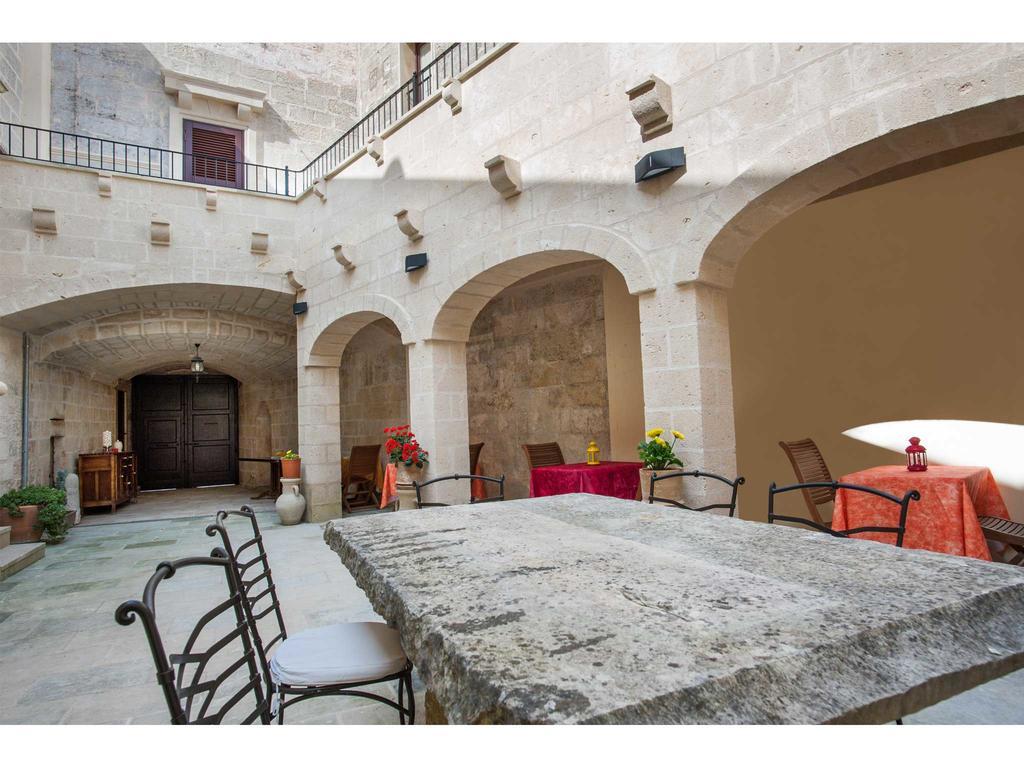 Palazzo Mellacqua Castiglione d'Otranto Extérieur photo