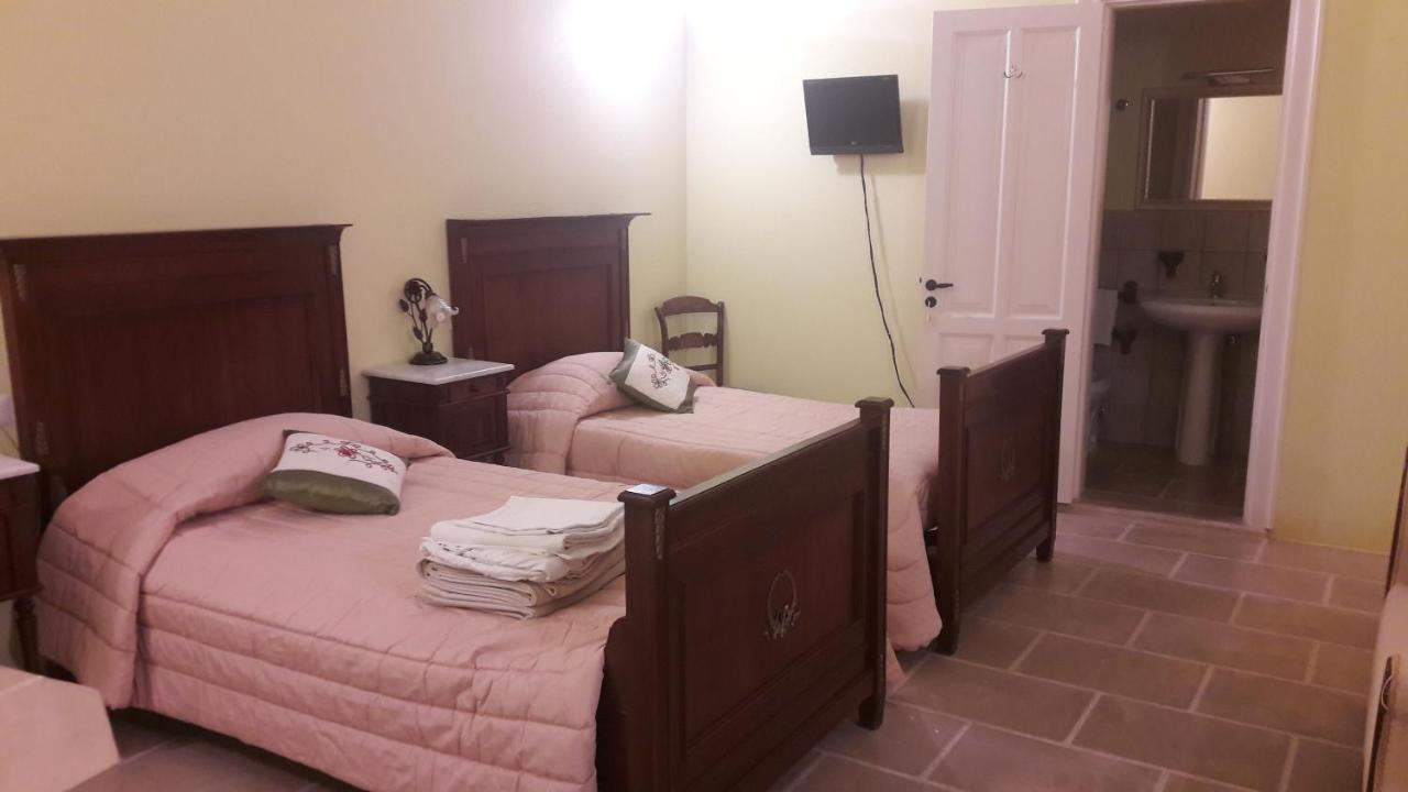 Palazzo Mellacqua Castiglione d'Otranto Extérieur photo