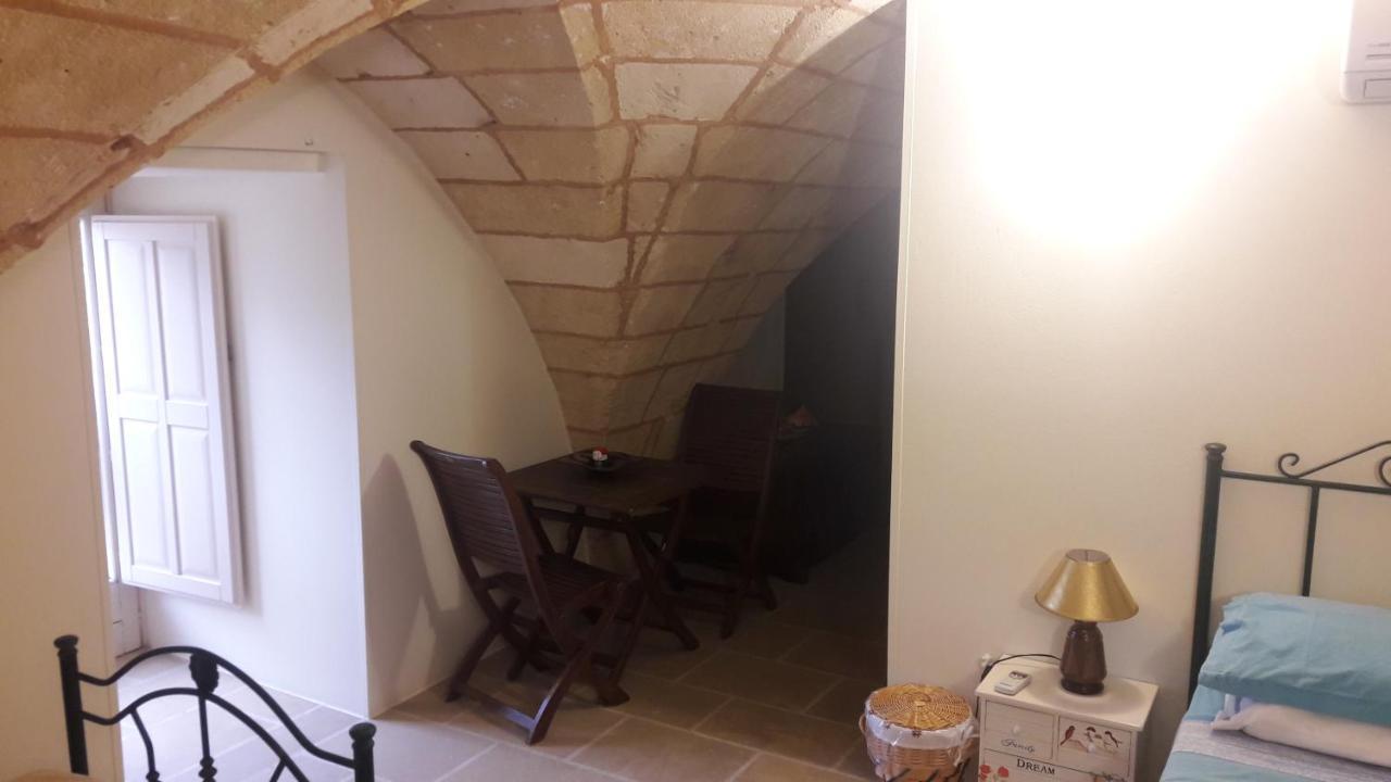 Palazzo Mellacqua Castiglione d'Otranto Extérieur photo